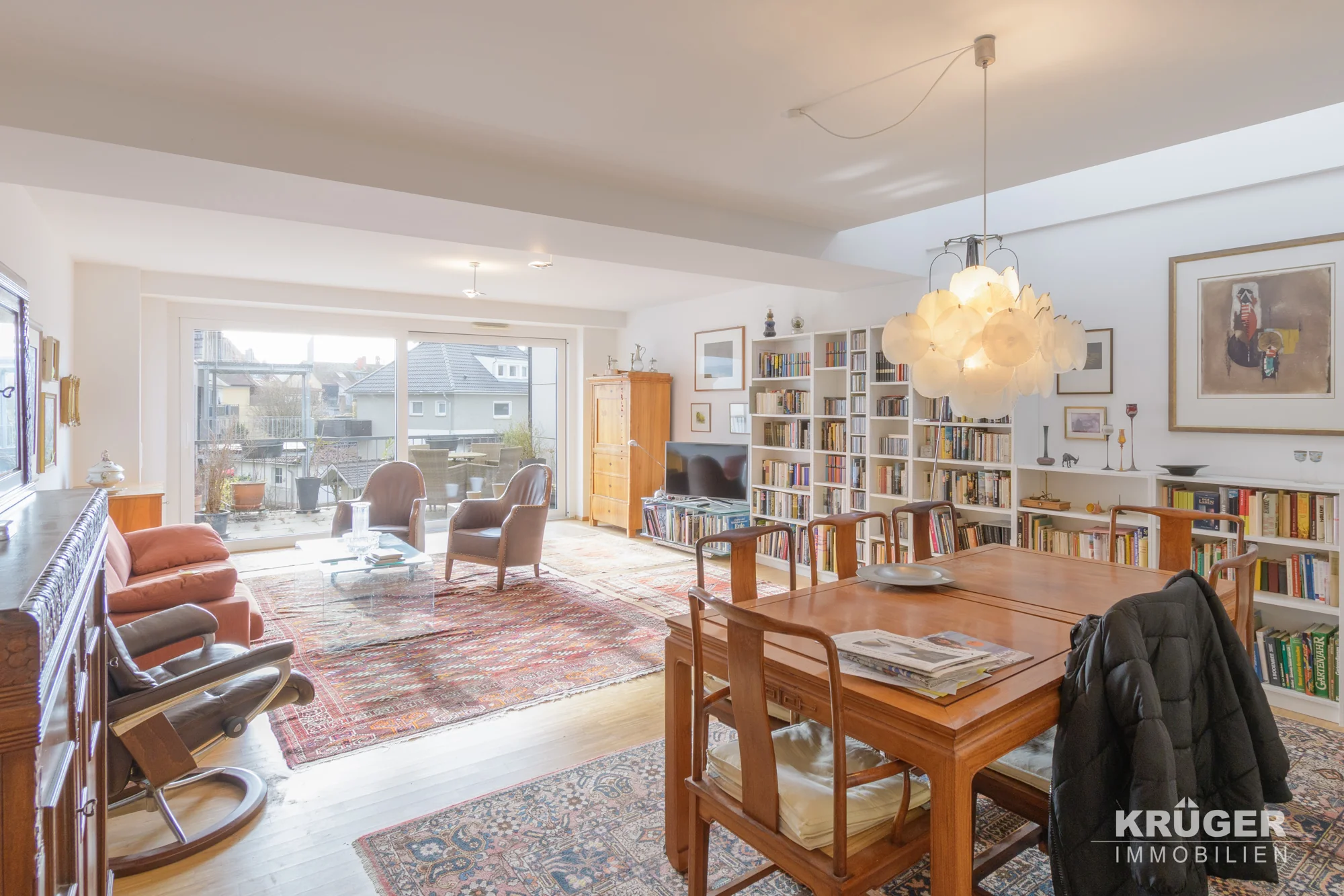 KA-Rüppurr / anspruchsvolle & großzügige Maisonette-Wohnung mit EBK, Balkon, Keller, TG- und KFZ-Stellplatz auf Erbpachtgrundstück / Wohnanlage „Alb-Aue“ / bezugsfrei