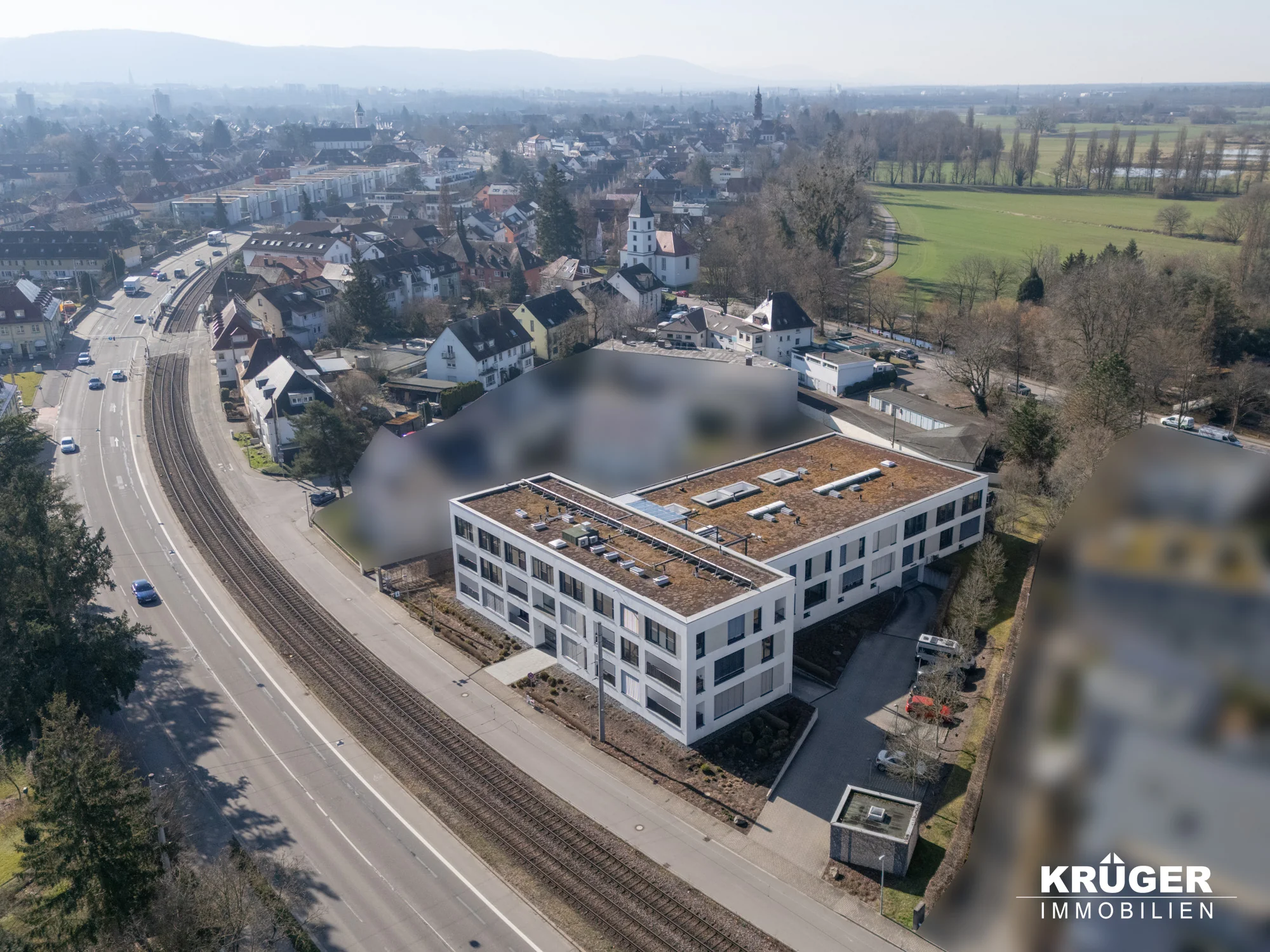 KA-Rüppurr / anspruchsvolle & großzügige Maisonette-Wohnung mit EBK, Balkon, Keller, TG- und KFZ-Stellplatz auf Erbpachtgrundstück / Wohnanlage „Alb-Aue“ / bezugsfrei