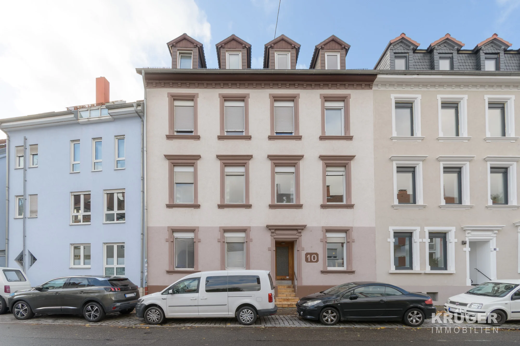 KA-Durlach | gut geschnittene 2-Zi-DG-ETW mit Turmbergblick - sofort bezugsfrei