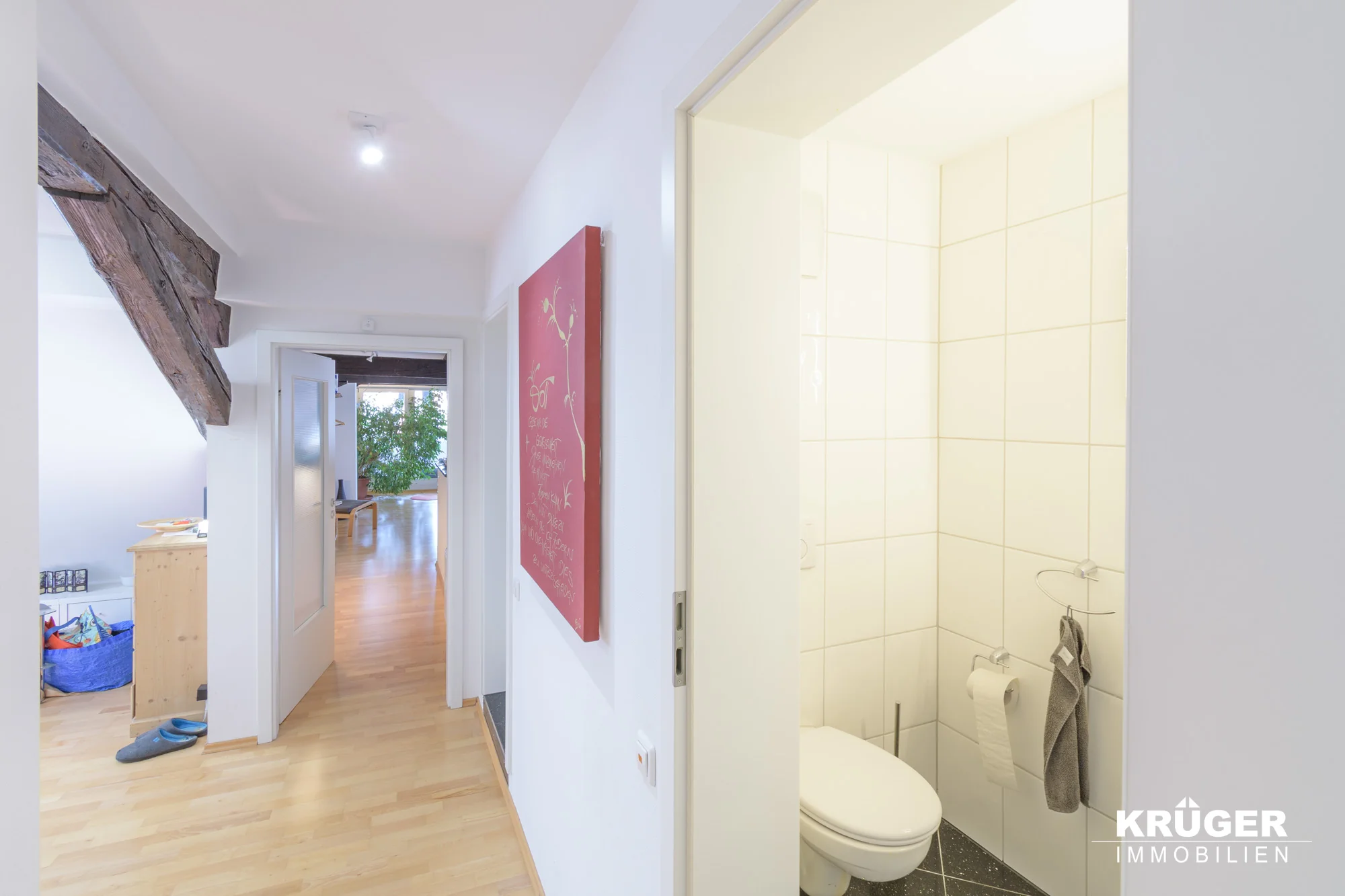 KA-Durlach / außergewöhnliche DG-Maisonette-Whg mit Süd-Loggia, 5 Zimmer und optional zwei TG-Stellplätze