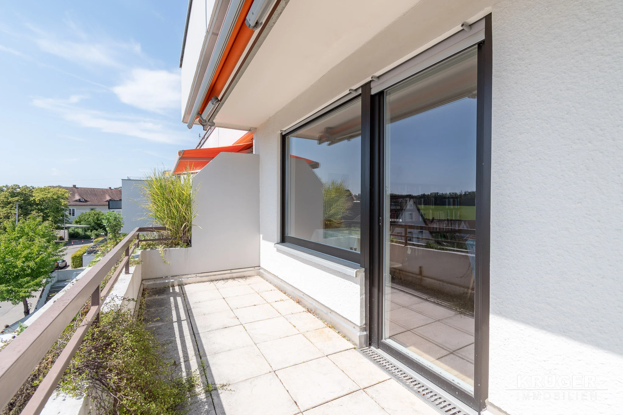 Leinfelden-Echterdingen, Ortsteil Musberg - Helle 4-Zi.-Whg. mit Balkon und TG-Stellplatz - Sofort frei