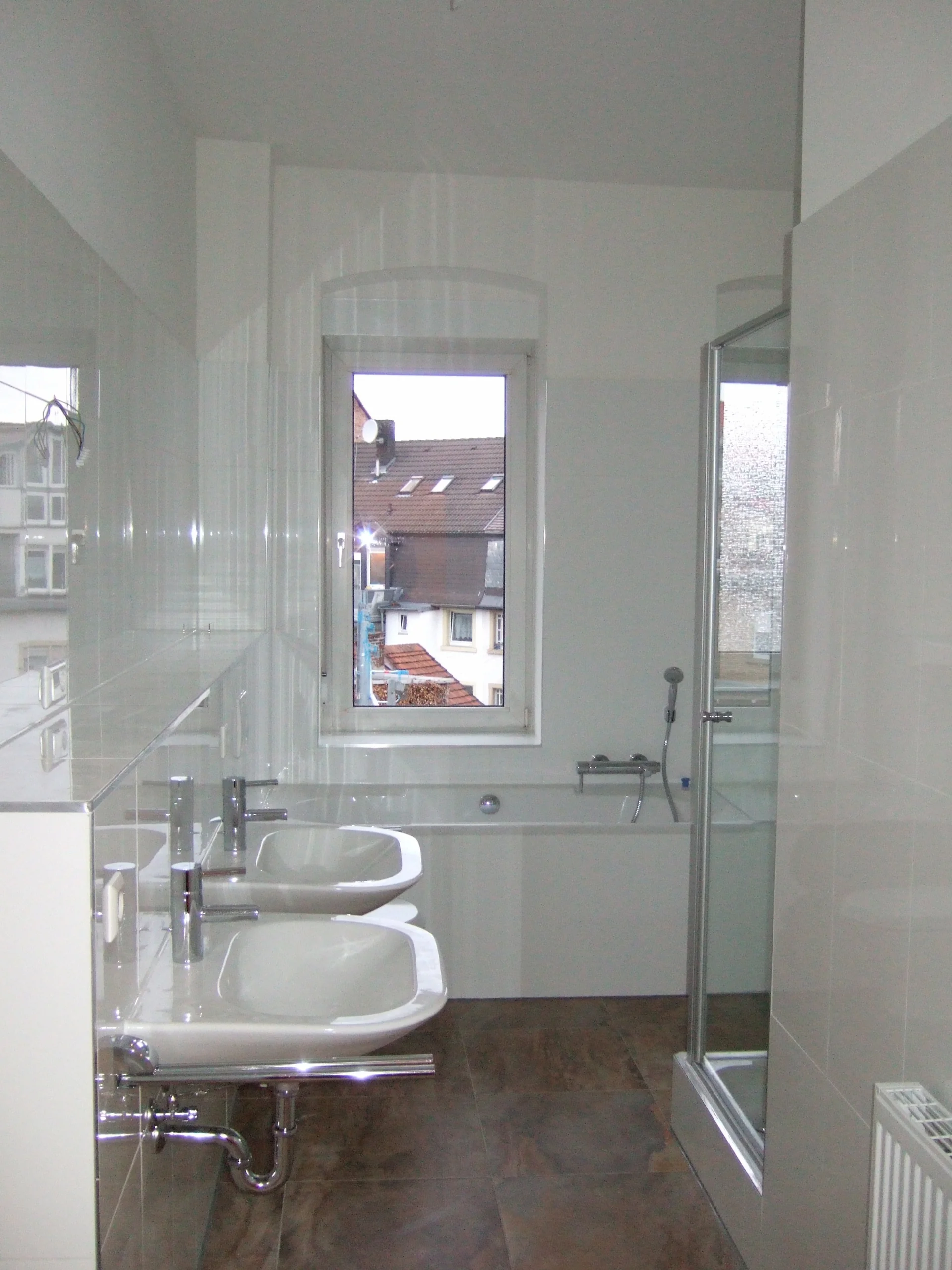 KA-Durlach / Sanierte 3-Zi-Wohnung mit Balkon in stilvollem Altbau / Erstbezug nach Komplettsanierung