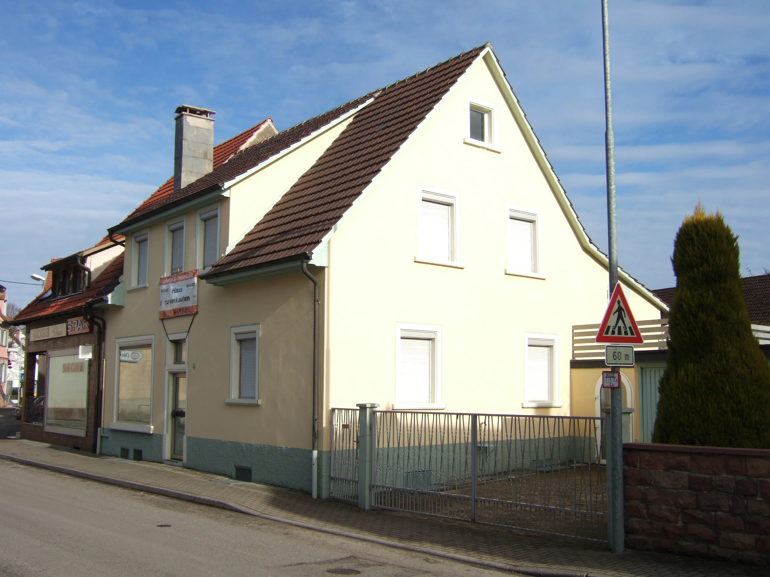 1-Familienhaus mit Garage und Nebenflächen / auch gewerblich nutzbar / Mühlenstraße 4, 77966 Kappel-Grafenhausen