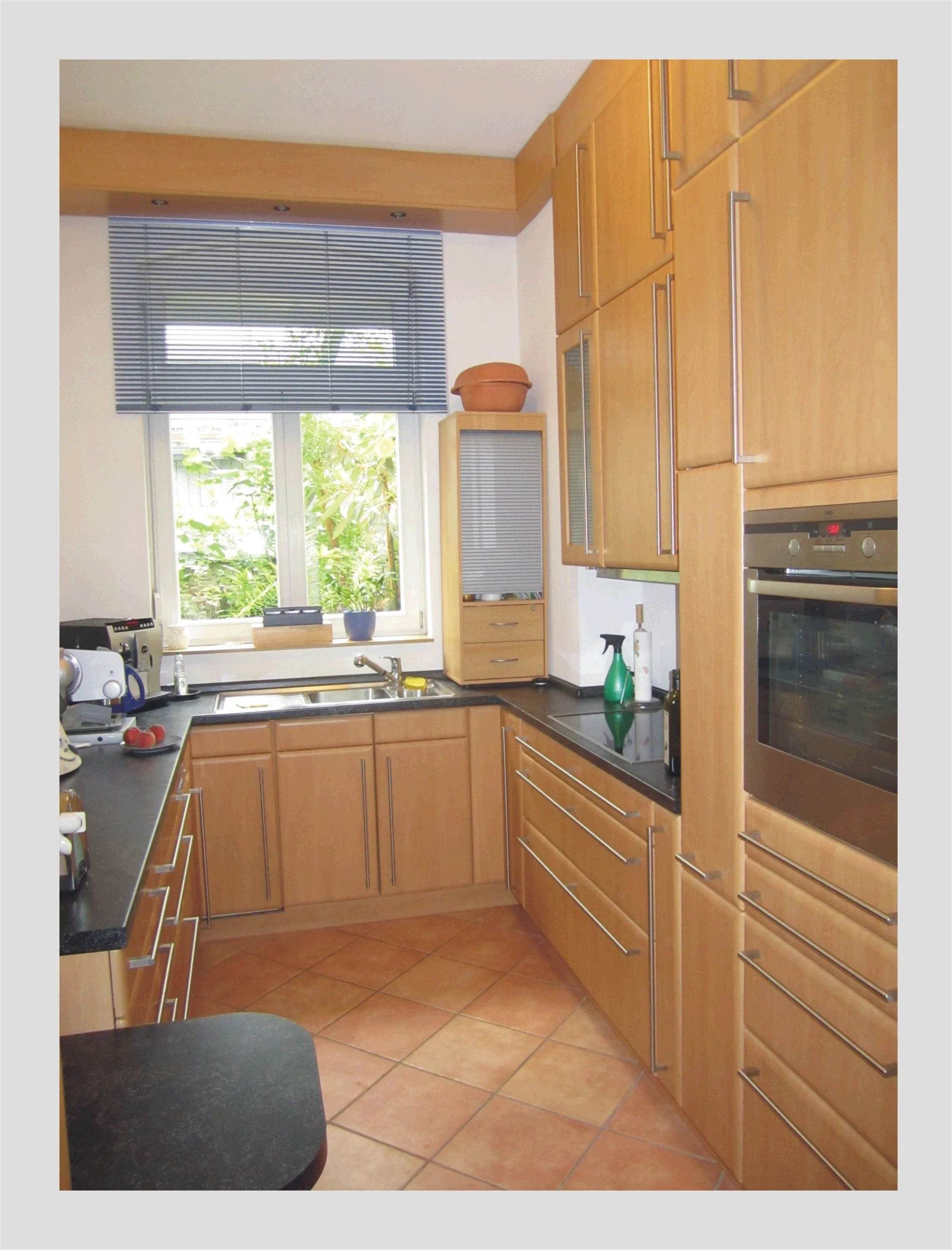 KA-Durlach / 3-Zi-Wohnung mit Terrasse, Garten und zusätzlicher Hofterrasse in sehr zentraler & ruhiger Lage